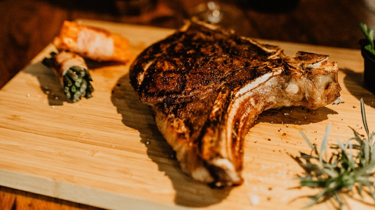 Auberge Aal Veinen Beim Hunn